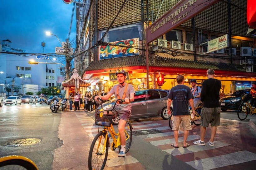 Bangkok by Night Cycling Tour with Street-food Meal - Meeting at River City and getting set