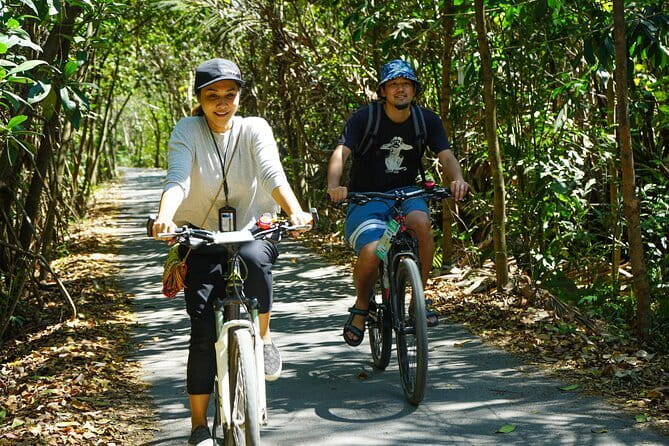 Bangkok Green Oasis Nature Bike Tour - Starting beside the Chao Phraya River