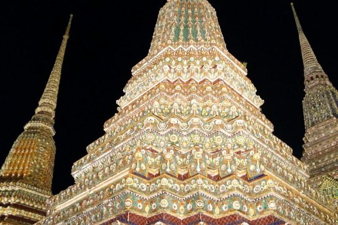 Bangkok Hidden Paths Night Biking Tour with Street-food Meal - How demanding is the ride?