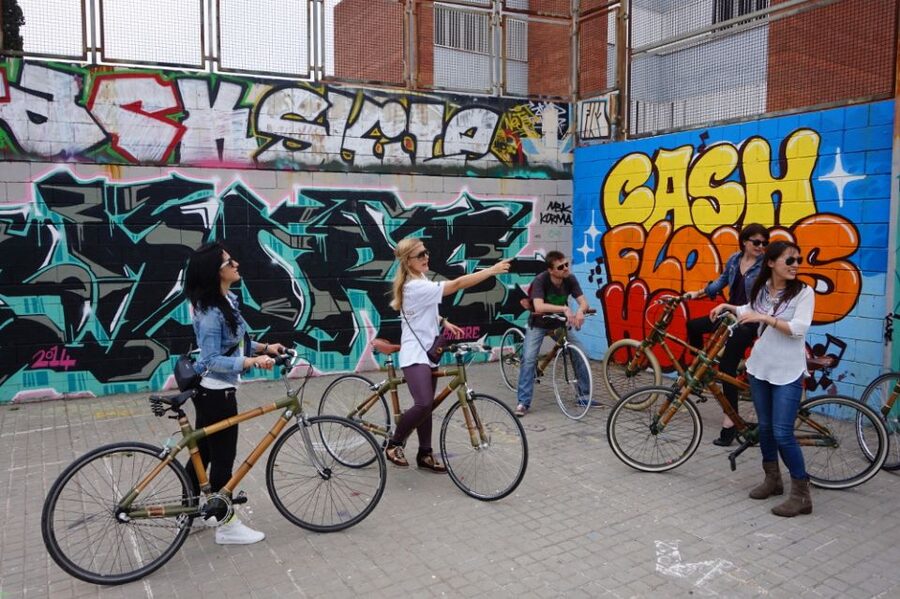 Barcelona: 3.5-Hour Street Art Tour by Bamboo Bike - Key points at a glance