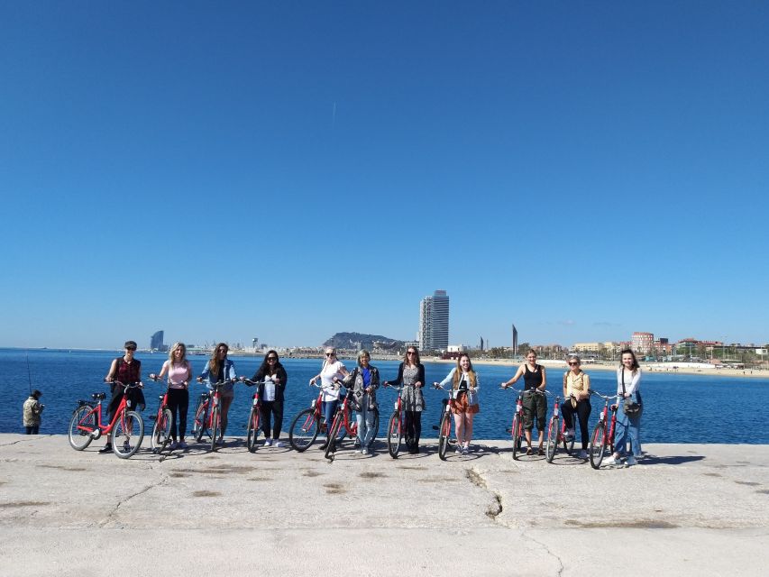 Barcelona: 3-Hour Bike Tour with Spanish Tapas - Guides who make the difference