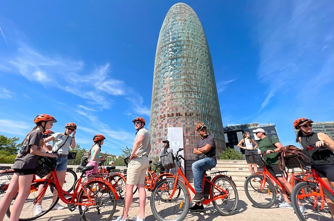 Barcelona Bike City Tours from Sagrada to the Sea with a Local - Guides who make the difference
