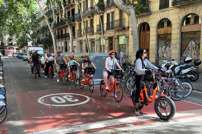 Barcelona Bike City Tours from Sagrada to the Sea with a Local - Starting near Sagrada Família