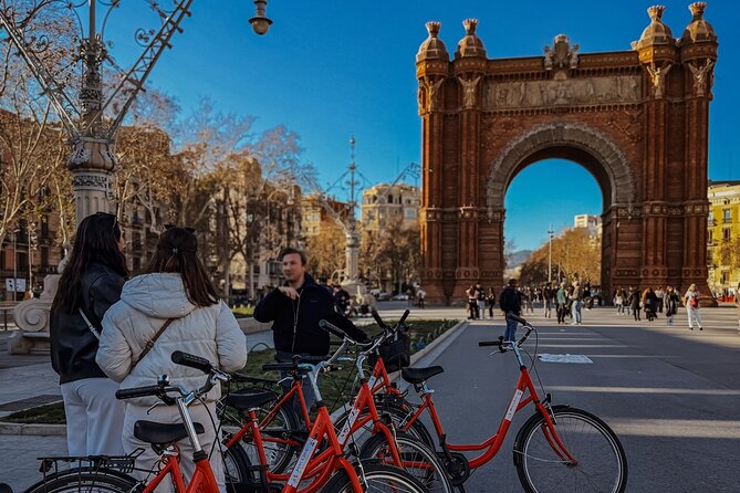 Barcelona: Bike or eBike Tour, Top Sights & Local Insights - Reaching the Sagrada Família without rushing