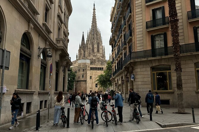 Barcelona: Bike or eBike Tour, Top Sights & Local Insights - Guides who add real value
