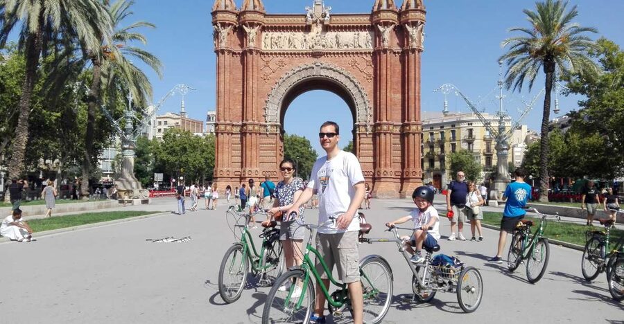 Barcelona: Bike Tour for Families - El Born, Barcelona’s stylish old neighborhood