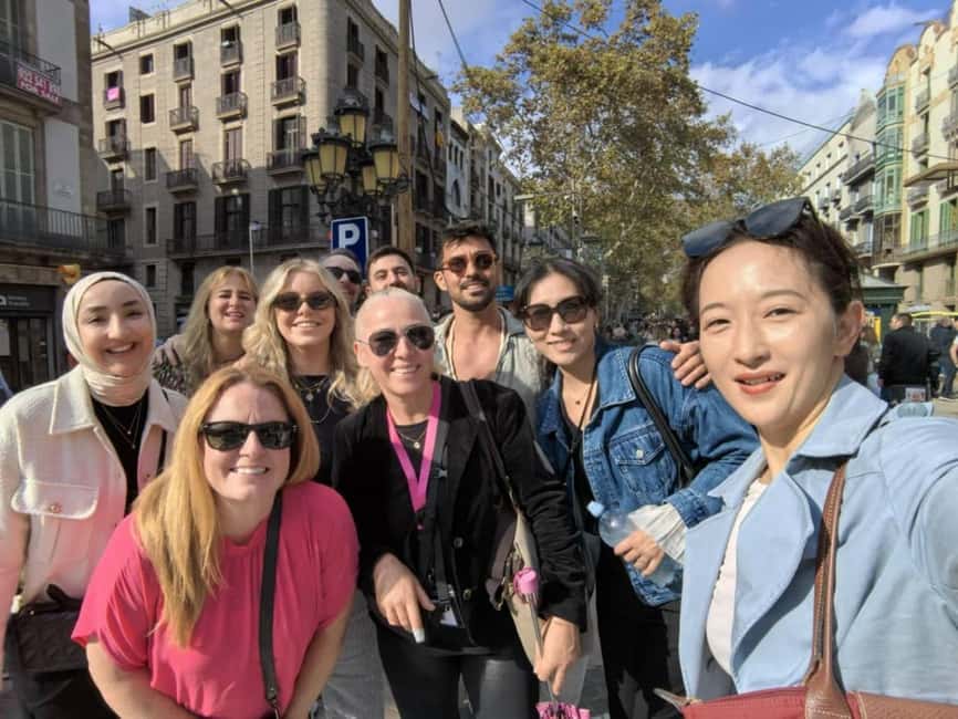 Barcelona: Bike Tour & Sagrada Familia Skip-the-Line Tickets - Why the bike is a smart way to see Barcelona