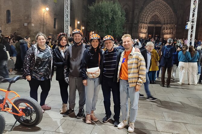 Barcelona bike tour with French guide 20-ТOP, bike/eBike - Passeig de Gràcia and the Modernisme houses