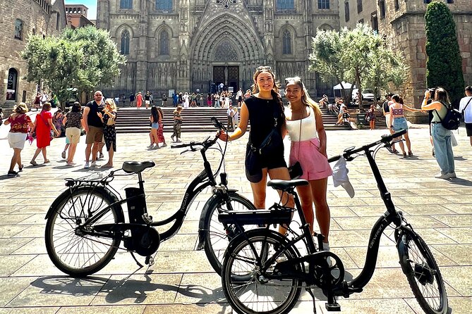 Barcelona E-Bike Photography Tour - Finishing at Barceloneta Beach