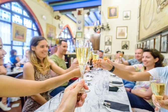 Barcelona E-Bike Small Group Tour with Tapas & Wine Tasting - Ciutadella Park and the Catalan Parliament