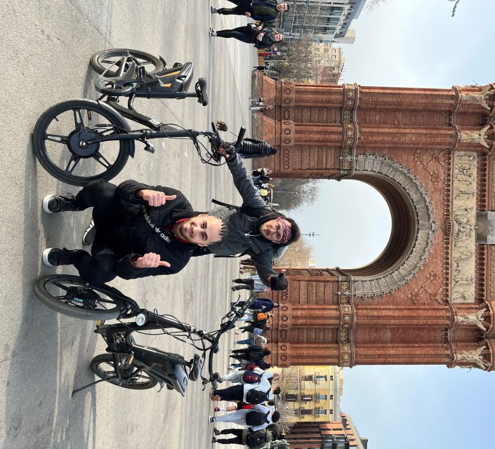 Barcelona: Gaudi Guided E-Bike Tour - Starting in Ciutat Vella on Carrer de Rull
