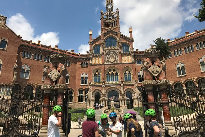 Barcelona Gaudi Guided Small Group E Bike Tour - Guide quality, language, and group size