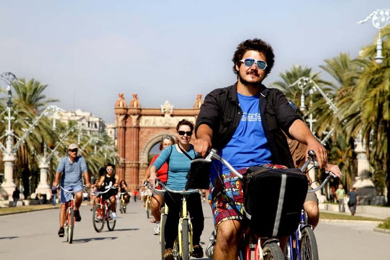 Barcelona: Guided Highlights Bike or eBike Tour (3 Hours) - Arc de Triomf and the memory of the 1888 fair