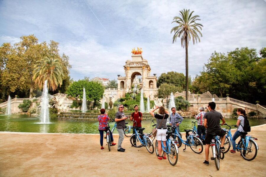 Barcelona Historical 3-Hour Bike Tour - Key points to know before you ride
