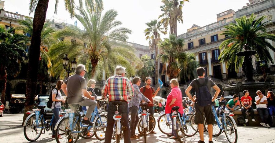 Barcelona Historical 3-Hour Bike Tour - Starting around Pla de Palau and the old waterfront