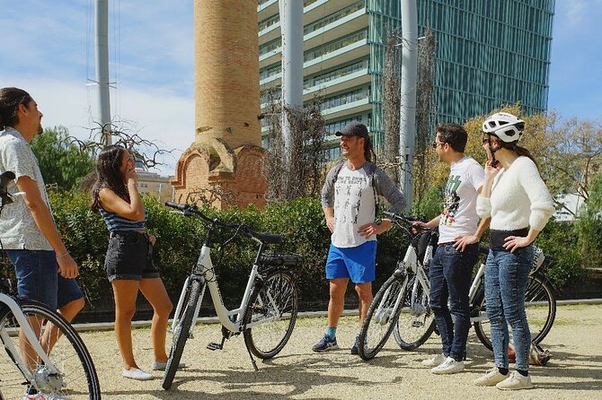 Barcelona Off The Beaten Track 4h Bike Tour - The Mediterranean viewpoint and return to the marina