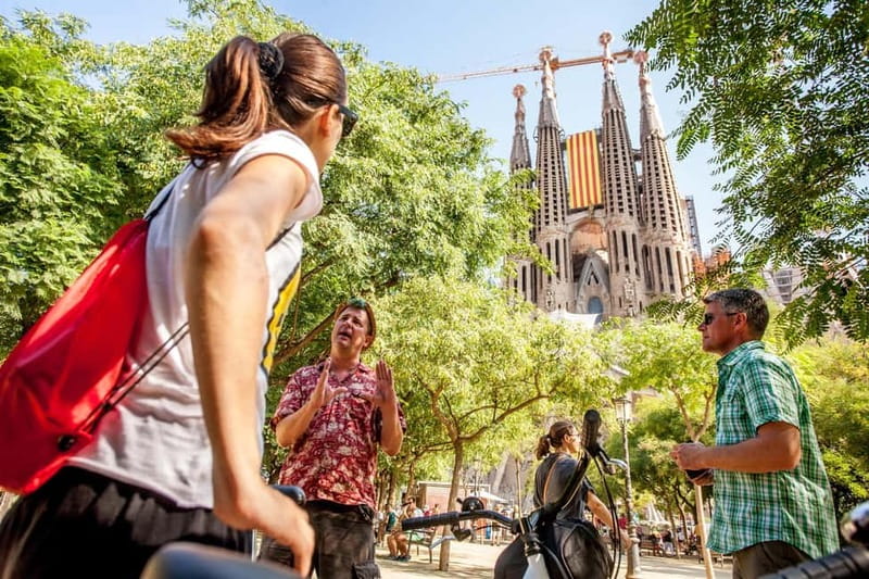 Barcelona: Private Group Bike Tour - Port Olímpic and the beaches of Barcelona