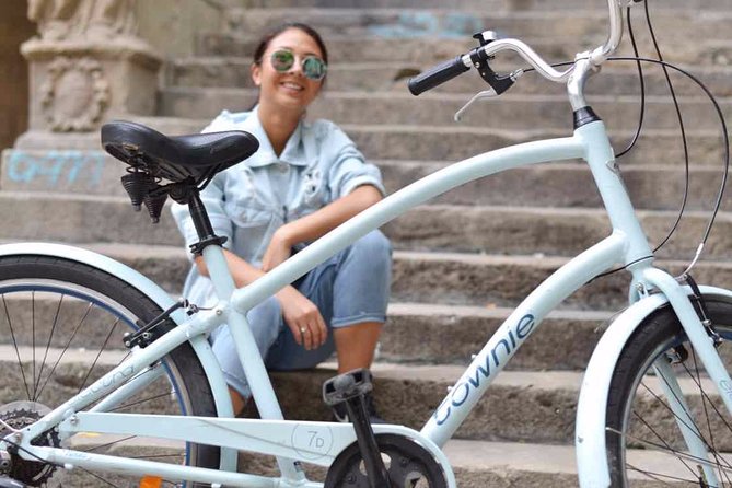 Barcelona's Original Bike Tour in English - The first few minutes: choosing the right bike