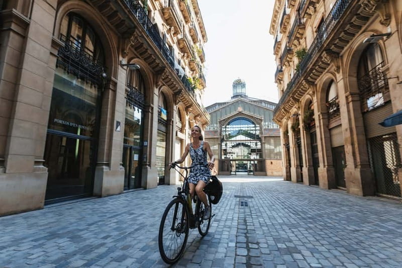 Barcelona: Sagrada Familia or City Tour by Bike or eBike - The 11 a.m. Gaudí route and Sagrada Familia