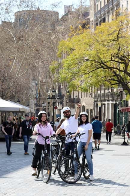 Barcelona: Tapas Tasting Tour by Regular Bike or E-Bike - What this Barcelona bike tour is really offering