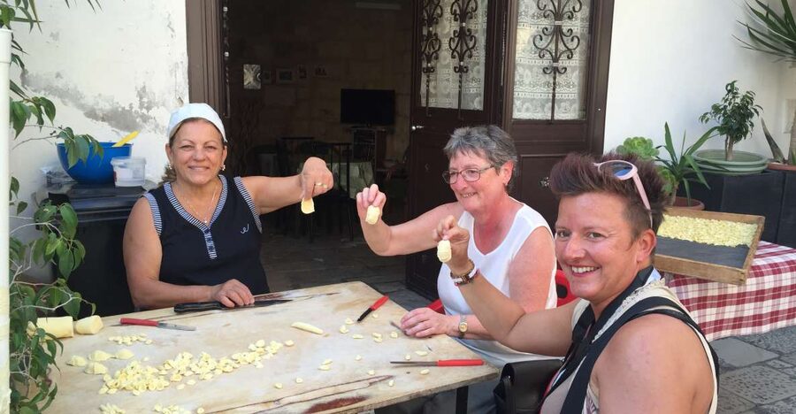 Bari: Bike Tour & Pasta Making Experience - The old-town pasta tradition