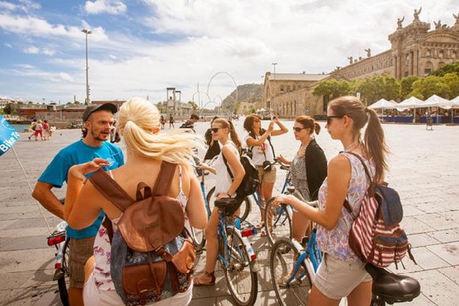 Beach Bike Tour Barcelona - Port Vell: Barcelona turns toward the water