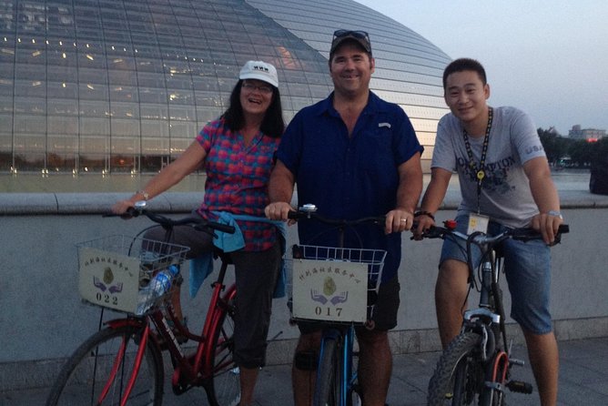 Beijing Highlights-Private Beijing Bike Tour - Starting beside Beijing’s Drum Tower