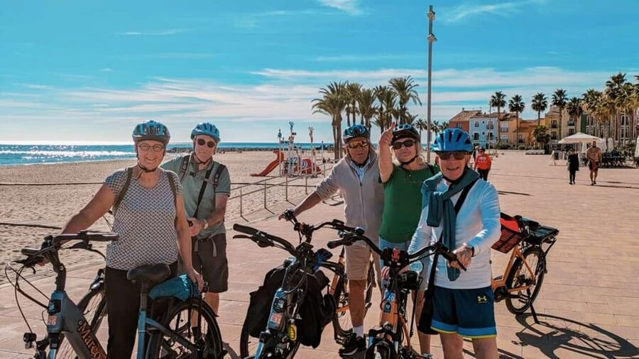 Benidorm: E-Bike Tour to Altea or Villajoyosa - Leaving Benidorm by electric bicycle