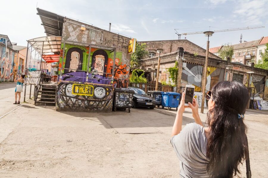 Berlin: Alternative Bike Tour of Kreuzberg & Friedrichshain - Starting at Kulturbrauerei in Prenzlauer Berg