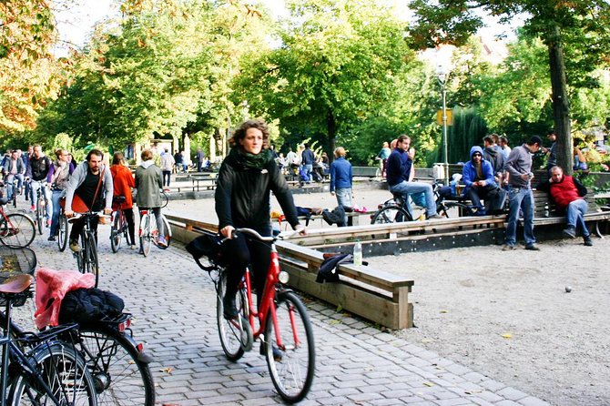 Berlin: Experience the Alternative Kreuzberg on a Bike Tour - The Spree, Molecule Man, and Berlin’s public art