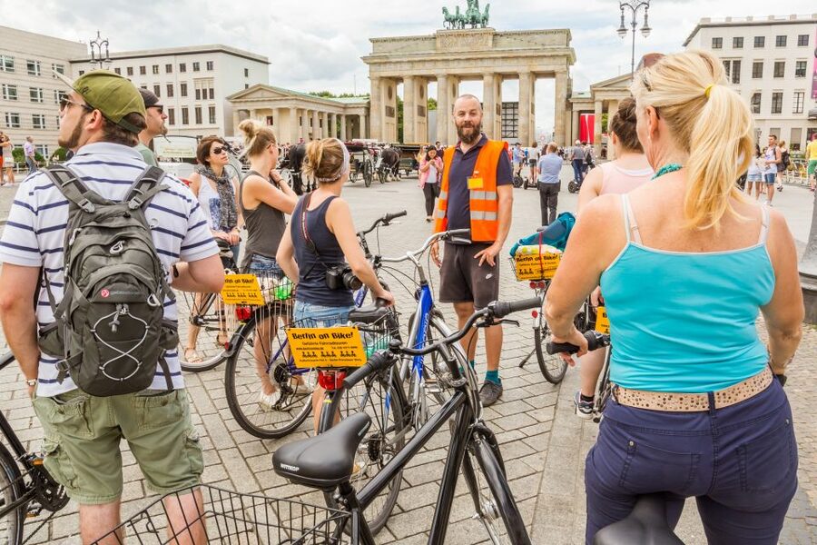 Berlin: Sights and Highlights Bike Tour with a Local Guide - What makes this Berlin bike tour worth considering