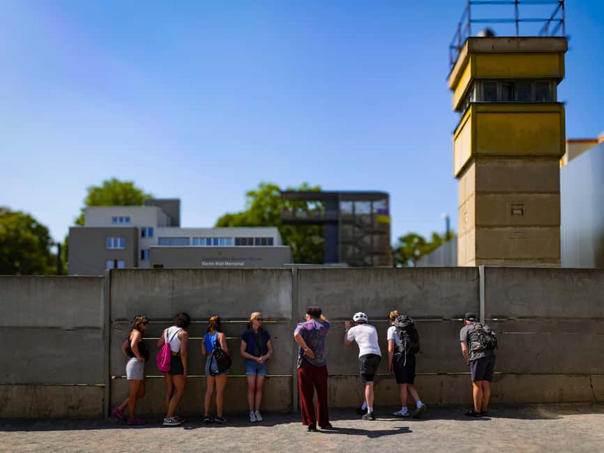 Berlin: The Wall and Third Reich Guided Bike Tour - Key points at a glance