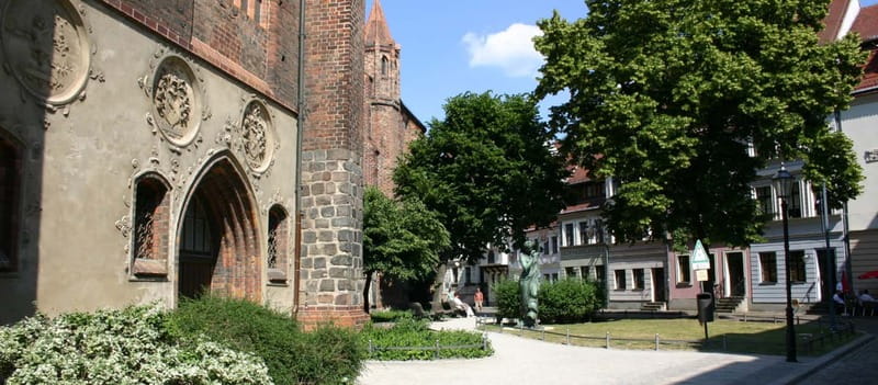 Berlin: Top secret bike tour and hidden gems of the city - Key points about this Berlin bike tour