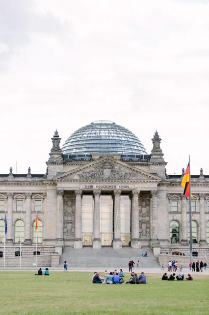 Best of Berlin E-Bike Tour - Checkpoint Charlie and Berlin’s divided past