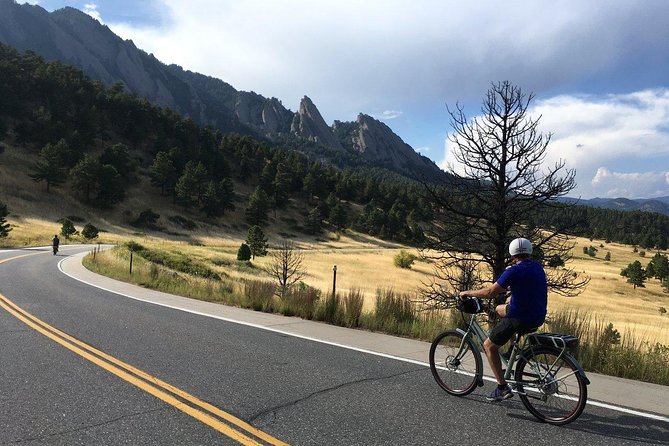 Best of Boulder E-Bike Tour - Quiet neighborhoods lead toward CU Boulder