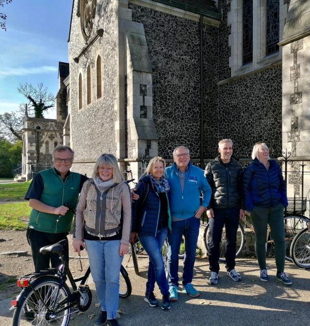 Best of Copenhagen Biking Tour-3 Hours, Small Group max 10 - Guides who make the route more than exercise