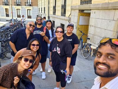 Best of Madrid: 3-Hour Guided Bike Tour in Small Groups