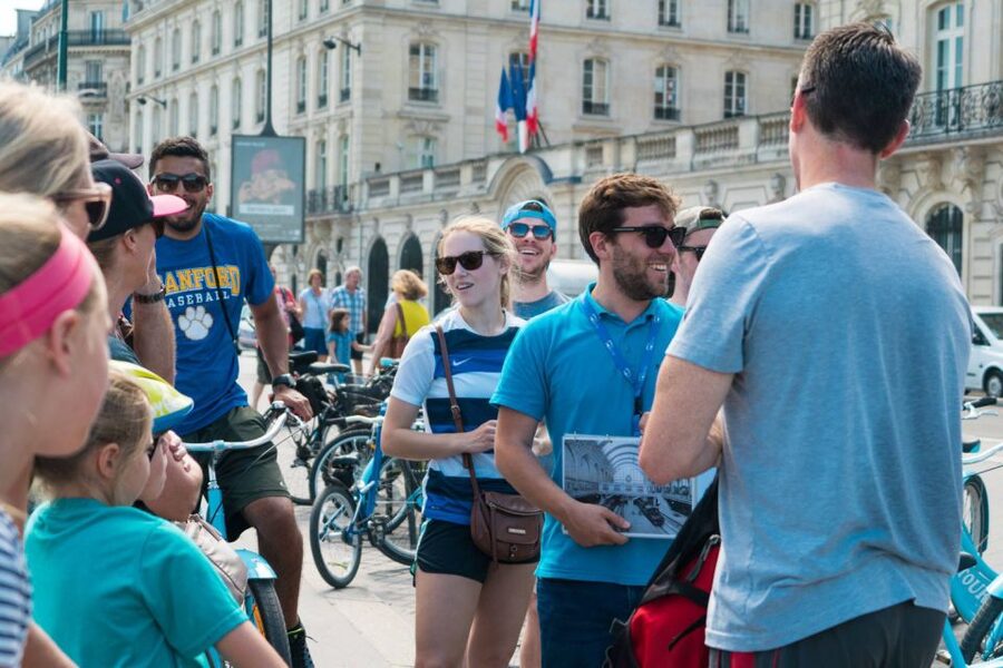 Best of Paris Bike Tour - Notre-Dame and the Seine: a strong opening stretch