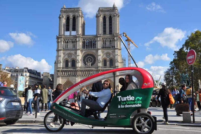 Best of Paris Private Rickshaw bike Tour with guide - Along the Seine to the Eiffel Tower