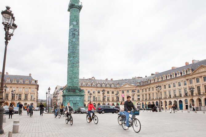 Best of Paris Small Group E-bike Guided tour (w/ optional Cruise) - Starting at the Louvre and rolling beside the Seine
