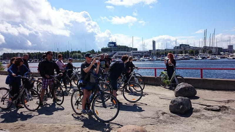 Best of Tallinn 2-Hour Bike Tour - Key points at a glance