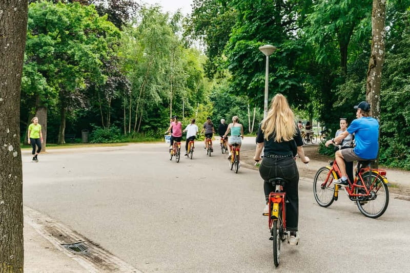 Big Bike tour Amsterdam - See all in 3 unforgettable hours - Leidseplein and a break in Vondelpark