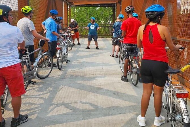 Bike Around Portland Oregon: Art, Culture, Bridges, Poetry - Light rail art and the Solterra mural