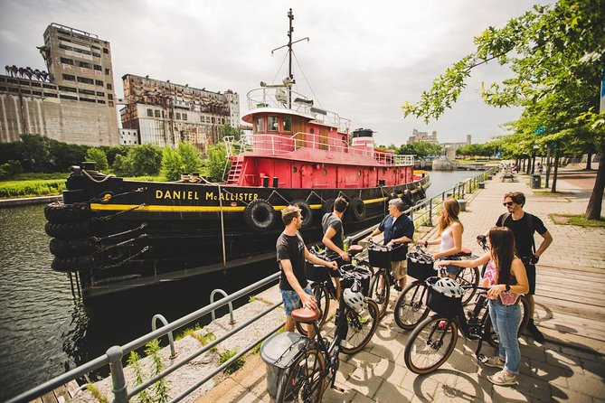 Bike / E-bike Tour : Downtown, Old Montreal, Waterfront by Fitz - The Old Port and the St. Lawrence River
