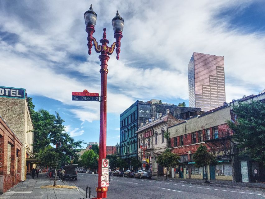 Bike Portland: Bridges, Neighborhoods, Poetry, and Roses - Two bridges and the Willamette River