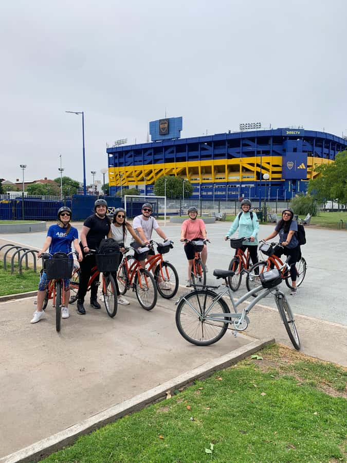 Bike Tour: Buenos Aires to the South (E-Bike) - Caminito: color, tango, and time to look around