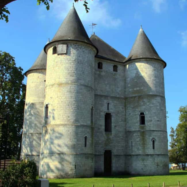Bike tour from Vernon to Giverny with local guide - Arriving in Giverny by bike