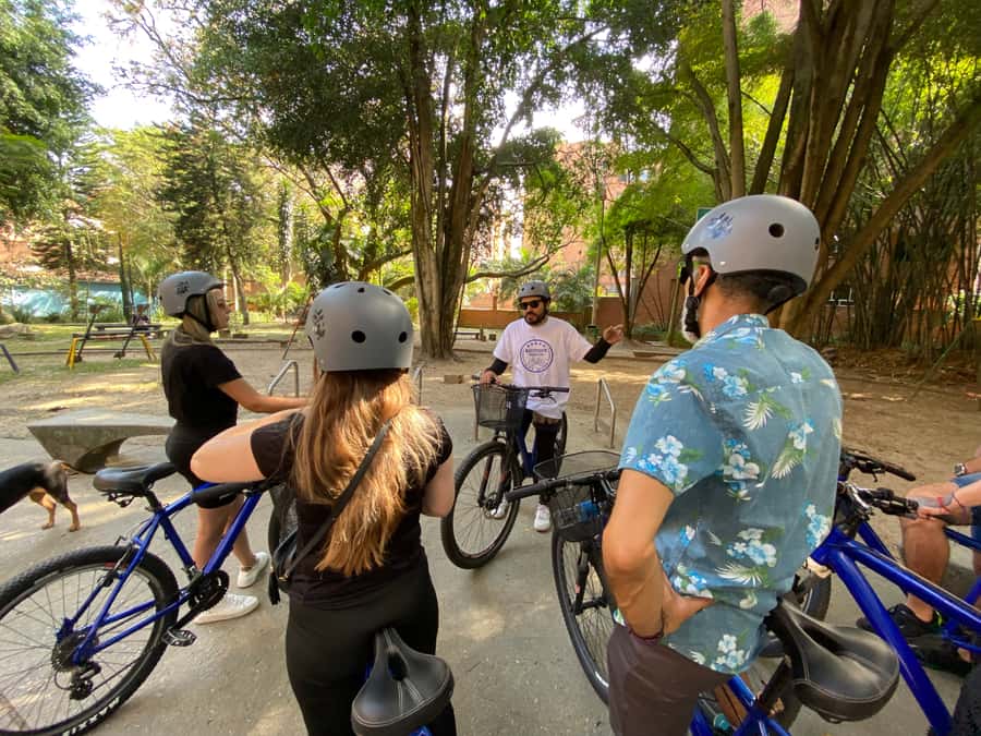 Bike Tour Medellin with Snacks and Local Beer - Conquistadores and the Medellin River Parks