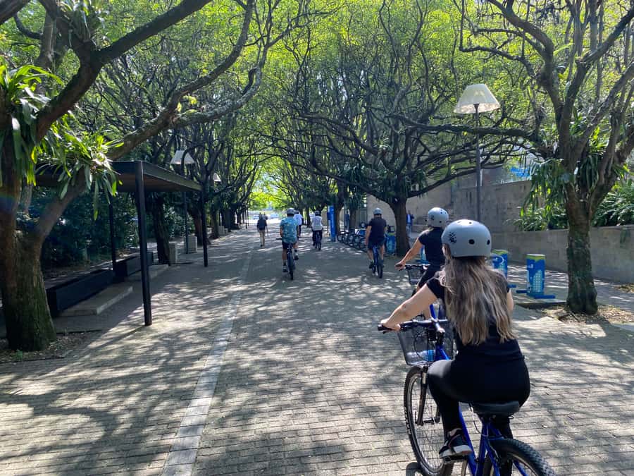 Bike Tour Medellin with Snacks and Local Beer - How the four hours feel