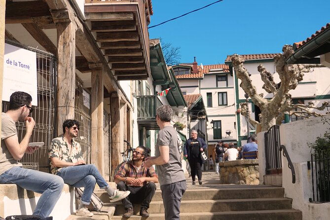Bike tour with Pintxos & Drinks in Getxo (Scenic Bilbao Seaside) - A gentle ride with room for stops